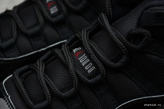 11 Jordan (2019) Playoffs  Bred 378037-061 378037-061 Retro 0411